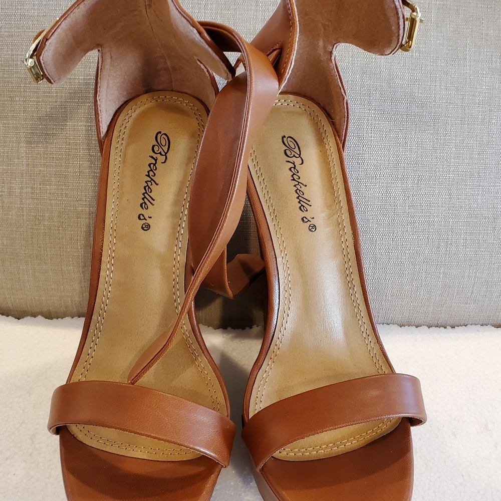 Woman platforms
